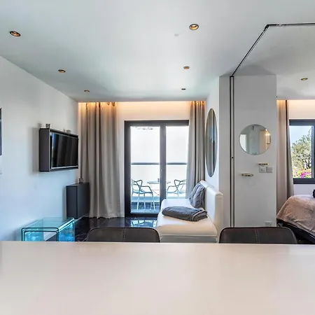 Black Pearl - Luxury 2 Bed - Sea - Centre * リマソール